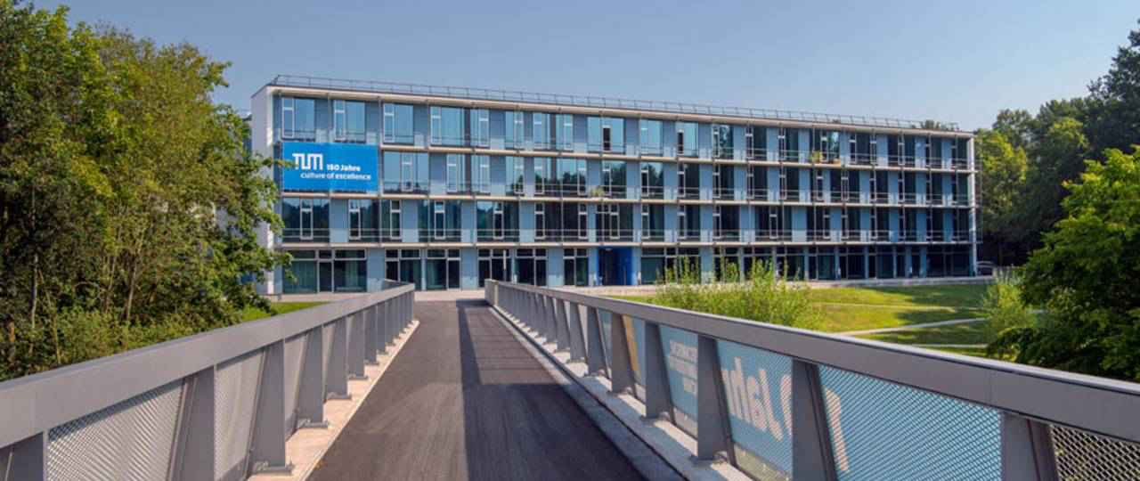 tu munich mim salary